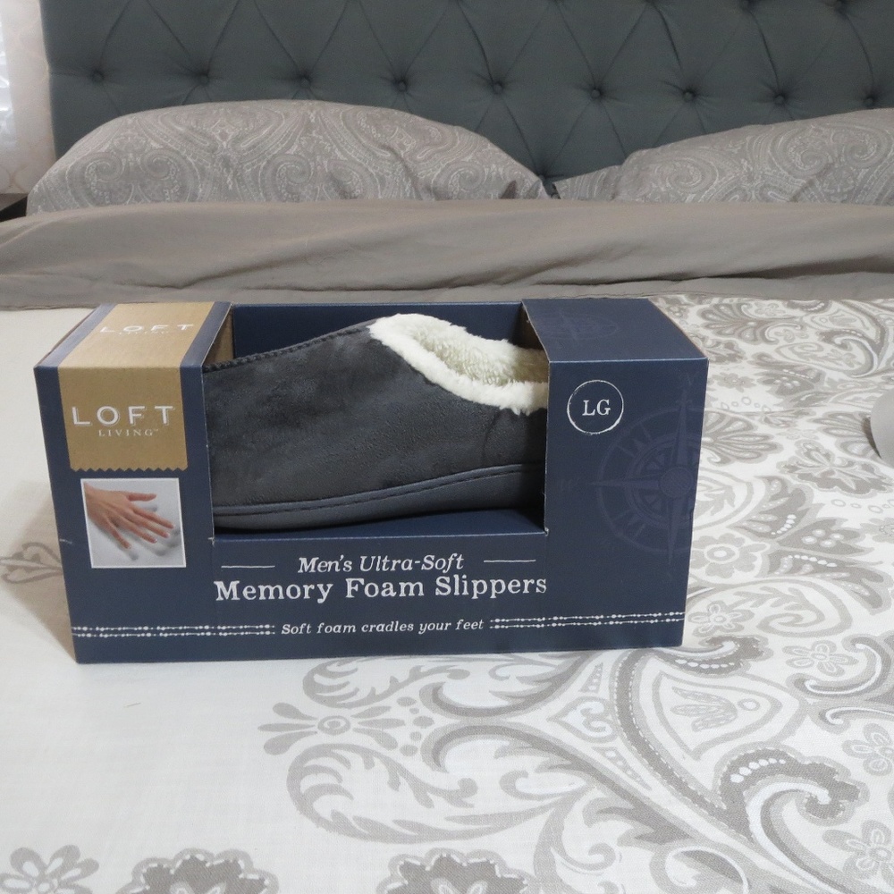 COPY - SIZE L(9-10)MEN'S MEMORY FOAM HOUSE SLIPPE…